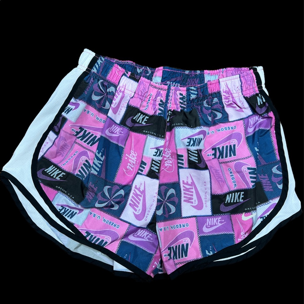 NIKE- dri fit athletic shorts size M. Previously owned in good condition.